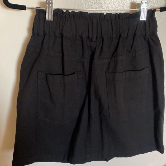 VICI- Tess Pocketed Paper Bag Waist Denim Skirt - Black -Size Small - Picture 8 of 10